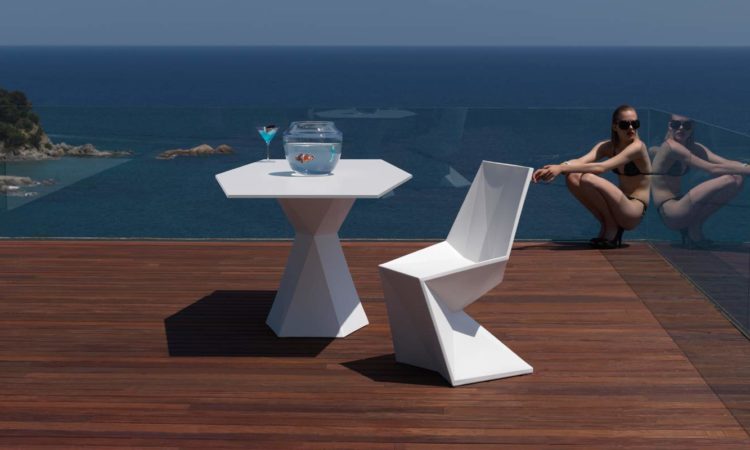 table outdoor
