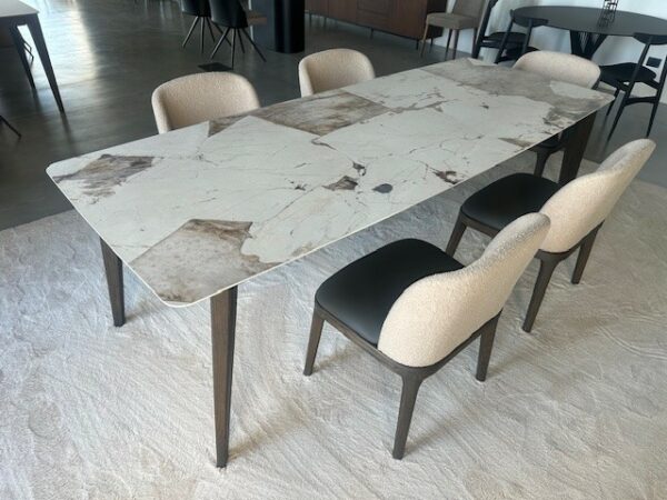 patagonia-table-opera