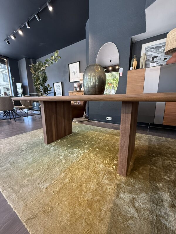 table-celerina-riva1920
