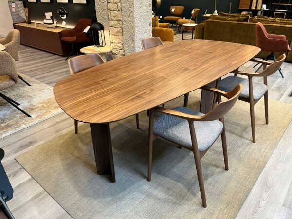 table-aska-expo