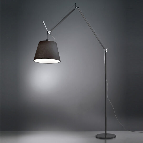 artemide-tolomeo_mega_terra