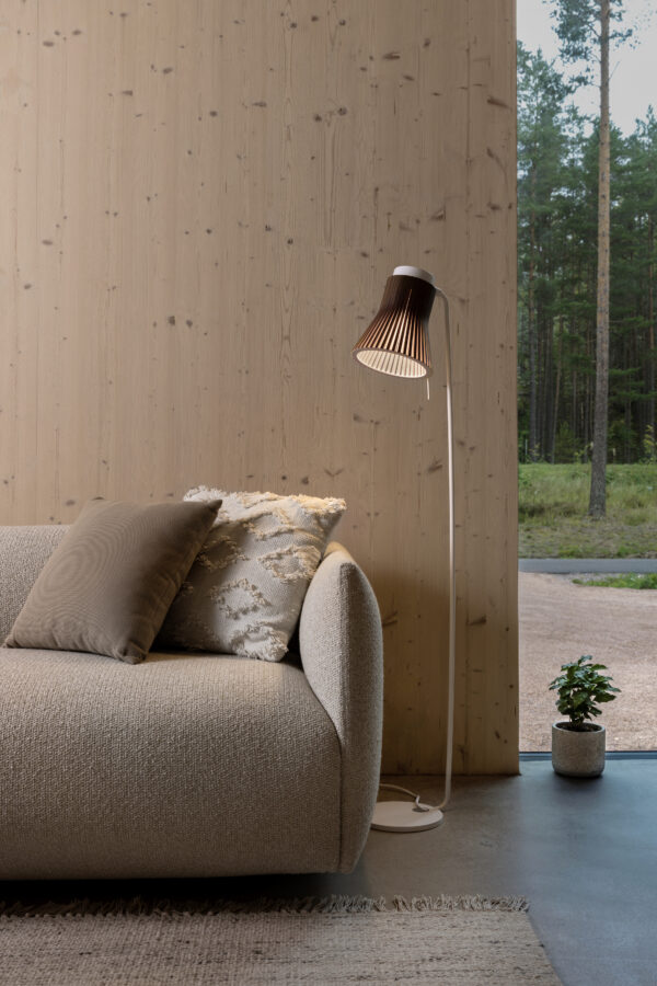 lampe-salon-noyer