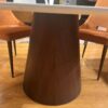 table-pied-central-lyon